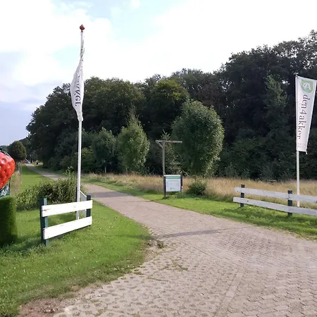 Toplocatie! Moderne En Knusse Pipowagen 'postduif' Vlakbij Zutphen Apartment Vierakker